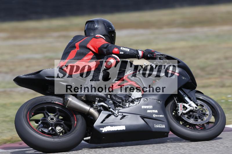 /37 09.08.2026  Pluess Motosport ADR/Freies Fahren/unklar